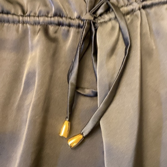 6 Shore Road Jumpsuit Silk Navy MEDIUM - Picture 5 of 7